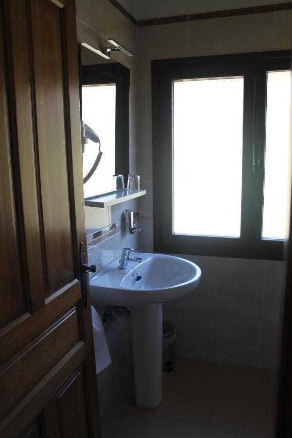 Hotel Rural Rio Molinar Ranera 外观 照片